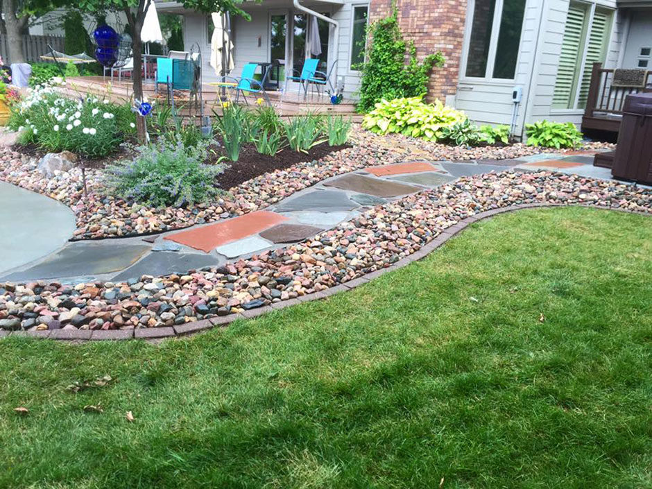 Flagstone Pathway with River Rock edging